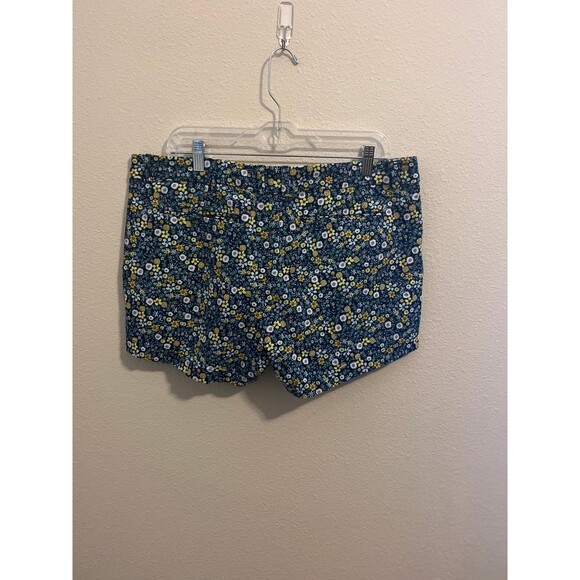 ANA size 16 Twill Shorts - Picture 2 of 3